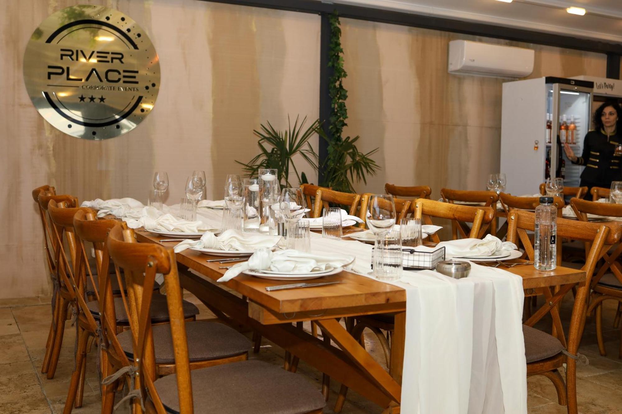 River Place Piteşti Dış mekan fotoğraf
